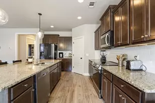 1317 Elmswood Glen Way, Lawrenceville, GA 30045 - Photo 7