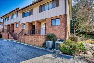 2539 Bradford Square NE, Atlanta, GA 30345 - Photo 3