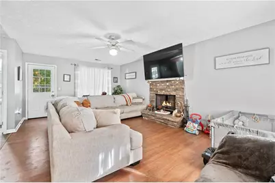 160 Azalea Drive, Winder, GA 30680 - Photo 5