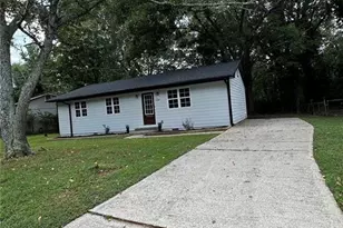 1729 W Austin Rd, Decatur, GA 30032 - Photo 1