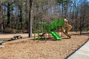 3877 Downing Ln NE, Brookhaven, GA 30319 - Photo 47