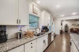 2070 Woodmont Dr, Douglasville, GA 30135 - Photo 9