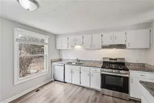 3531 Tewksbury Dr, Snellville, GA 30039 - Photo 13