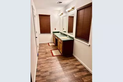 2772 Arctic Court, Morrow, GA 30260 - Photo 15