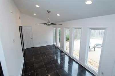 470 Forestgate Court, Atlanta, GA 30350 - Photo 9