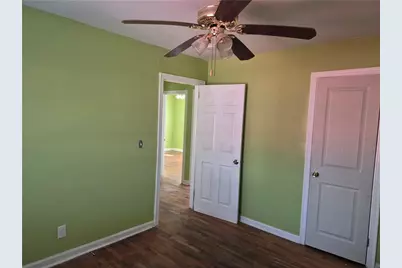 880 White Oak Drive, Forest Park, GA 30297 - Photo 9