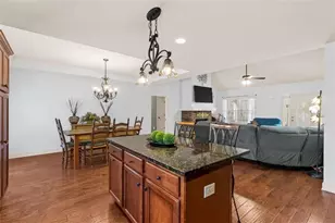 1023 Center Point Rd, Carrollton, GA 30117 - Photo 13