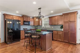 1023 Center Point Rd, Carrollton, GA 30117 - Photo 9