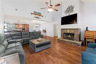 1023 Center Point Rd, Carrollton, GA 30117 - Photo 7