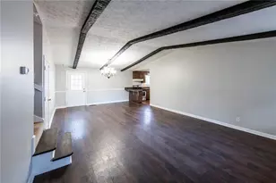 6225 Pebble Dr, Douglasville, GA 30135 - Photo 3