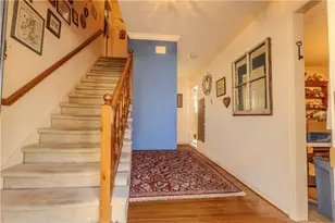 1974 Hunt Crossing Ct, Lawrenceville, GA 30043 - Photo 5