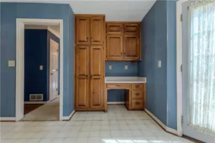 1974 Hunt Crossing Ct, Lawrenceville, GA 30043 - Photo 9