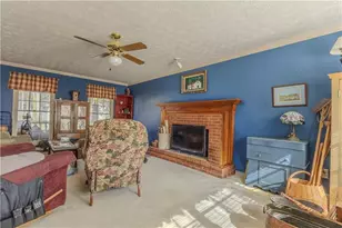 1974 Hunt Crossing Ct, Lawrenceville, GA 30043 - Photo 9