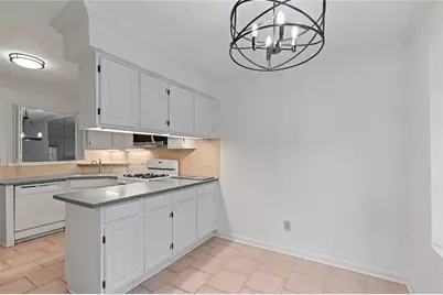 103 Mary Gay Court, Decatur, GA 30030 - Photo 5