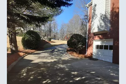 3885 Waterford Drive, Suwanee, GA 30024 - Photo 43