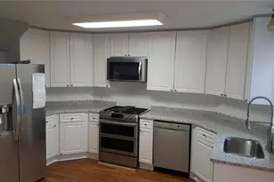 3885 Waterford Dr, Suwanee, GA 30024 - Photo 9