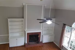 3885 Waterford Dr, Suwanee, GA 30024 - Photo 3