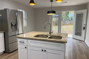 2155 Park Terrace, Atlanta, GA 30337 - Photo 15