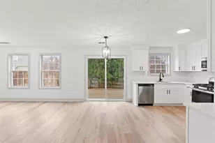 403 Plantation Way, Woodstock, GA 30188 - Photo 7