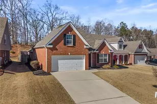 5589 Ashmoore Ct, Flowery Branch, GA 30542 - Photo 3