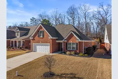 5589 Ashmoore Court, Flowery Branch, GA 30542 - Photo 3