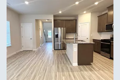 823 Misty Hollow Trail, Lawrenceville, GA 30045 - Photo 7