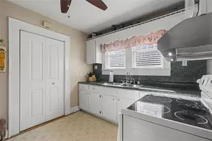 791 Park Ave SE, Lindale, GA 30147 - Photo 17