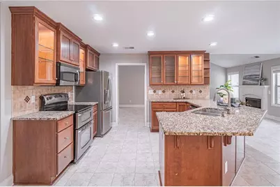 5660 Crest Hill Drive, Buford, GA 30518 - Photo 11