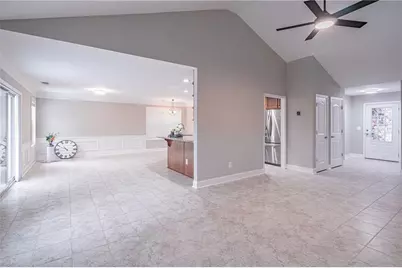 5660 Crest Hill Drive, Buford, GA 30518 - Photo 7