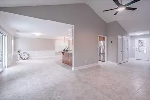 5660 Crest Hill Dr, Buford, GA 30518 - Photo 7