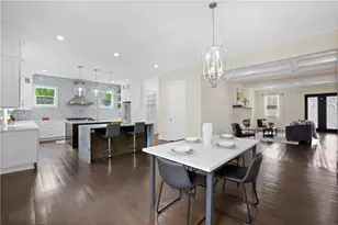 2415 Rugby Ave, Atlanta, GA 30337 - Photo 9