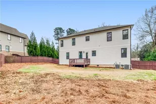 2415 Rugby Ave, Atlanta, GA 30337 - Photo 35