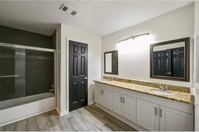 240 W Lake Drive NW, Atlanta, GA 30314 - Photo 13