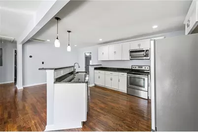 240 W Lake Drive NW, Atlanta, GA 30314 - Photo 7