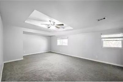 240 W Lake Drive NW, Atlanta, GA 30314 - Photo 11