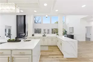 2390 Peachtree Rd, Cumming, GA 30041 - Photo 13