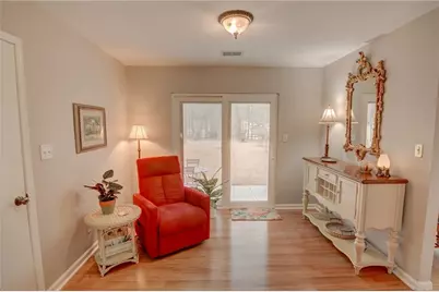 5630 Knox Court, Peachtree Corners, GA 30092 - Photo 9