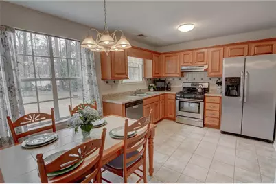 5630 Knox Court, Peachtree Corners, GA 30092 - Photo 11