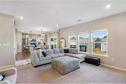 231 Port Way, Braselton, GA 30517 - Photo 5