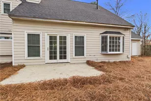 1400 Fieldgreen Overlook, Stone Mountain, GA 30088 - Photo 25