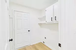 1400 Fieldgreen Overlook, Stone Mountain, GA 30088 - Photo 11