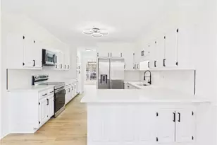 1400 Fieldgreen Overlook, Stone Mountain, GA 30088 - Photo 5