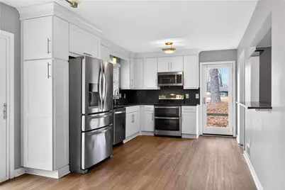 3105 Sumac Drive, Peachtree Corners, GA 30360 - Photo 11