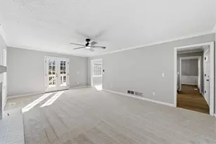 100 Courtland Cir, Powder Springs, GA 30127 - Photo 9