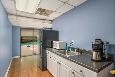 244 13th Street NE #105, Atlanta, GA 30309 - Photo 33