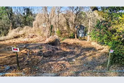 1744 Mary George Avenue NW, Atlanta, GA 30318 - Photo 9