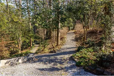 2653 Sharondale Circle NE, Atlanta, GA 30305 - Photo 53