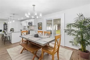 6122 Hillpine Dr, Douglasville, GA 30135 - Photo 13