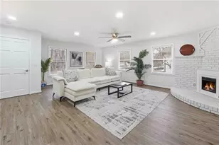 6122 Hillpine Dr, Douglasville, GA 30135 - Photo 5