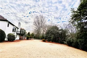 280 N Farm Dr, Alpharetta, GA 30004 - Photo 39